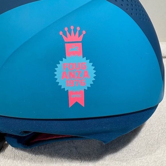 Fouganza Horse Riding Helmet - Blue & Pink 
53-55cm - Picture 4 of 12